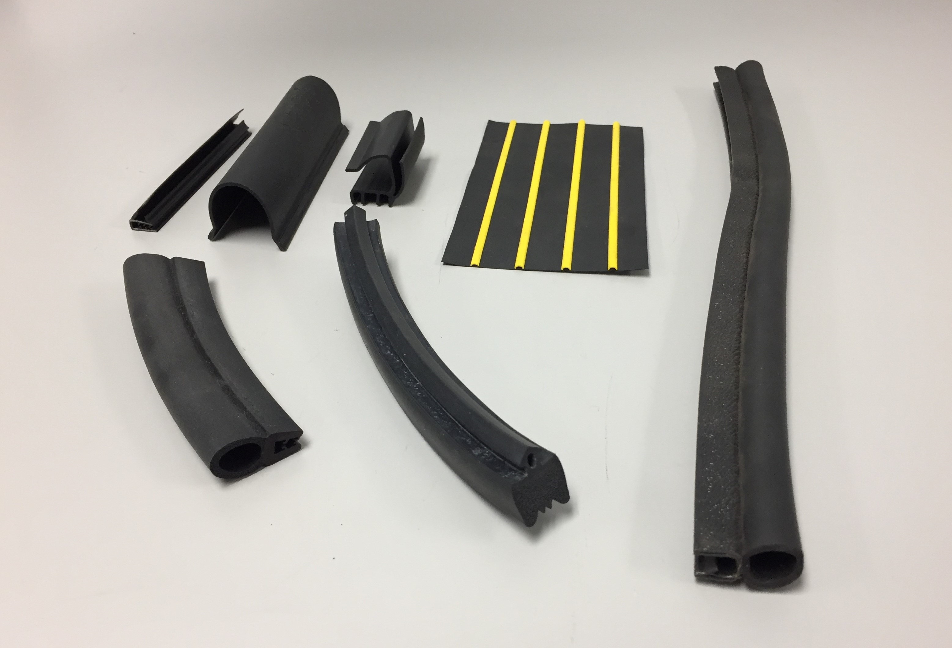 Co-Extruded Rubber and Plastic Components: How to Choose Which Material is Right for You